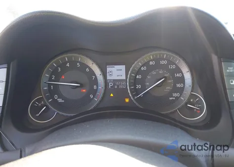 2013 Infiniti M37 z USA, uszkodzony, nr VIN JN1BY1AP8DM513744